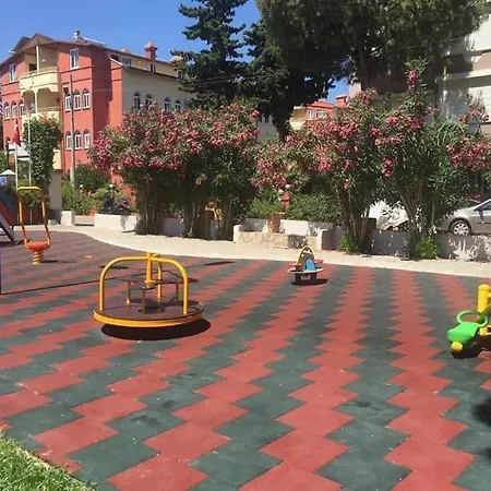 Sun Apartment Marmaris 아파트호텔 *